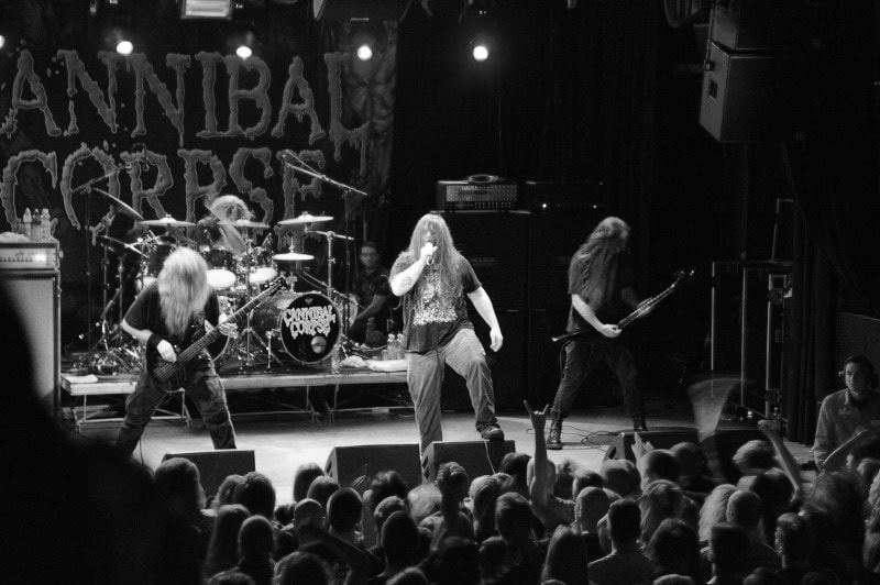 Cannibal Corpse (800x532)