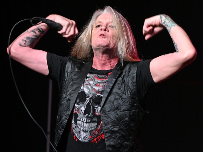 Sebastian Bach Twisted Sister -pestistään: ”Minulle tämä on sama kuin Paul Rodgers Queenin kanssa tai Axl Rose Brian Johnsonia tuuraamassa”