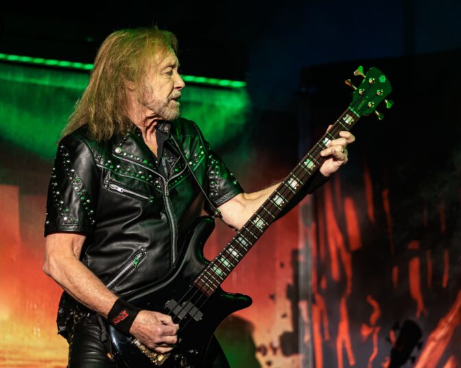 Ian Hill kuvailee Judas Priestin tulevaa levyä: ”Se tulee hieman eroamaan edeltäjästä”