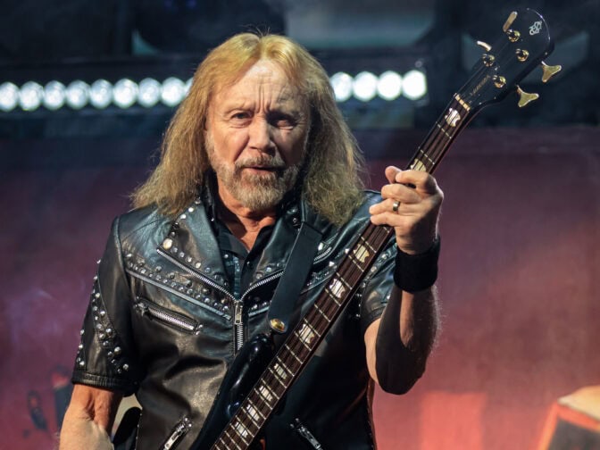 ”Kukaan ei ole korvaamaton” – Ian Hill pohtii Judas Priestin tulevaisuutta