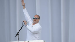 Faith No More -kiipparisti otti riskin ja sijoitti kiertueelta tienatut rahat Applen osakkeisiin – riski todellakin kannatti