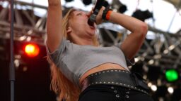 Angela Gossow kommentoi huhuja paluustaan Arch Enemyn riveihin