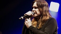 ”Hän tuumi: ’Taidan leikata hiukseni. En ole enää rokkitähti'” – Jack Osbourne muistelee Ozzy Osbournen viimeisiä päiviä