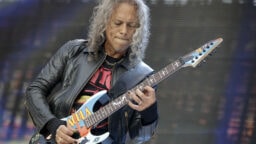 ”Puin sen päälleni ja teeskentelin olevani Boris Karloff” – Metallican Kirk Hammett esittelee uskomatonta kauhukokoelmaansa