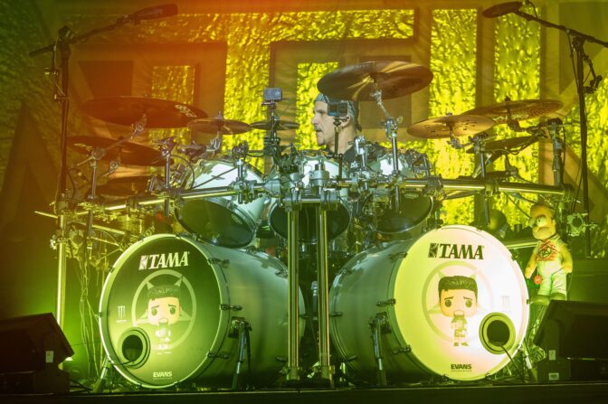 ”Autsista” – Anthrax joutuu keikkailemaan tuuraavan rumpalin kanssa