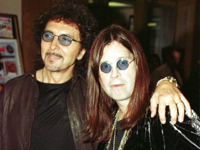 Ozzy Osbournen kuolemasta tasan vuosi – Tony Iommi muisti edesmennyttä Black Sabbath -kollegaa