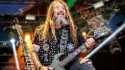 ”Metallimusiikki on maailman positiivisin asia” – Max Cavalera viittaa kintaalla väitteille raskaan musiikin haitoista