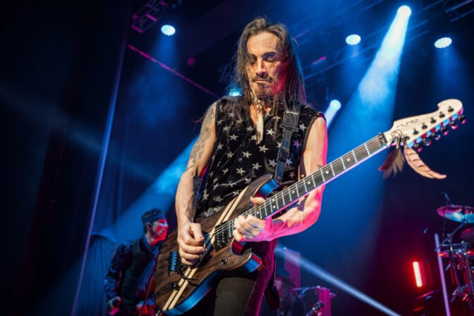 Extreme-kitaristi sanoo katuvansa urallaan ainoastaan sitä, ettei vastannut myöntävästi Ozzy Osbournen kutsuun