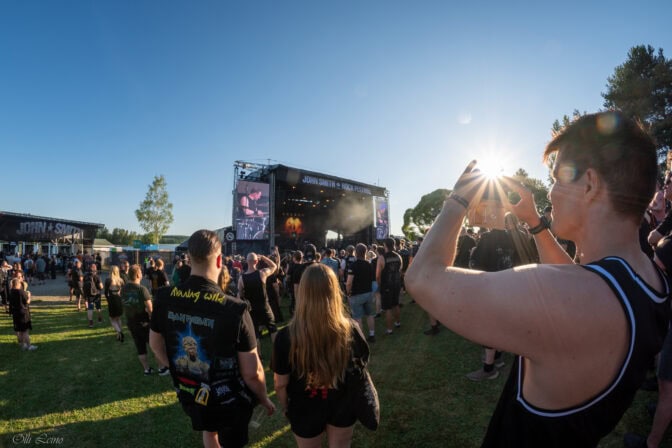 John Smith Rock Festivalin yleisögalleria – bongaatko itsesi tai tuttuja joukosta?