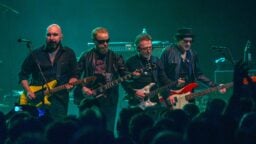 Mitään ylimääräistä ei tarvita, kun kokemus on näin vankkaa – Blue Öyster Cult Helsingissä