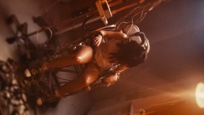 Romania osallistuu Euroviisuihin modernilla metallilla – kohua nostattanut kappale halutaan kuitenkin kieltää