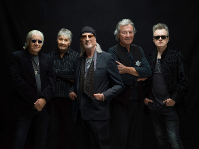 Mikään ei ole hauskempaa kuin eliitin ärsyttäminen – Deep Purple julkaisi ensisinglen tulevalta levyltään