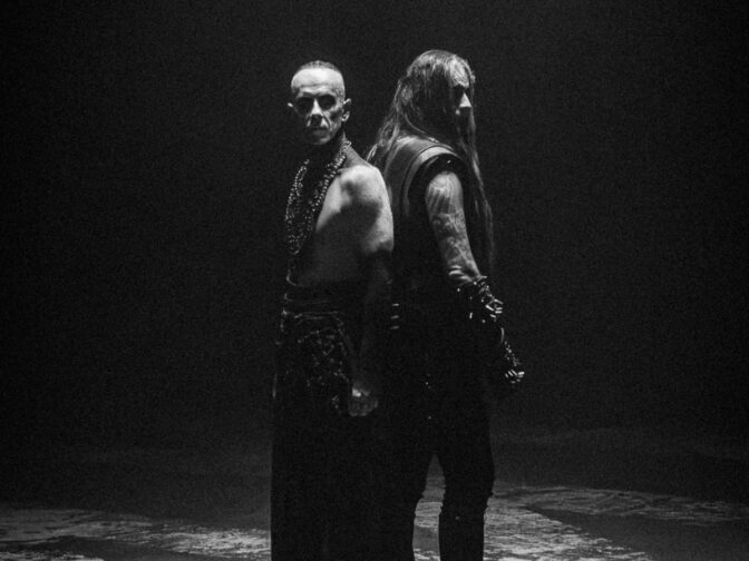 Behemoth tarttui Venom-klassikkoon Dimmu Borgir -solistin avustuksella – katso video