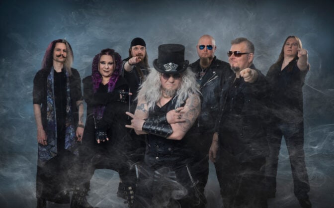 ”Mahtipontisuuden multihuipentuma” – power metal -konkarilta ensimmäinen näyte tulevalta levyltä