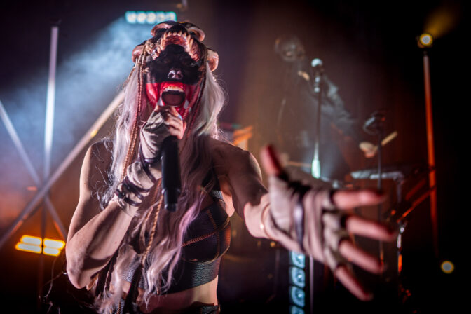 Hypnoottinen ja pakanallinen Eihwar Helsingissä – katso kuvat