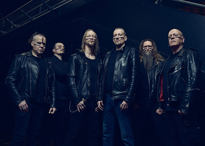 Jari Mäenpää ja Ensiferum nousevat jälleen yhdessä lavalle
