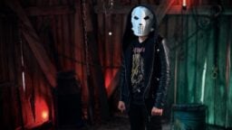 Nuorissa on metallin tulevaisuus, osoittaa Faterow esikoissinglellään