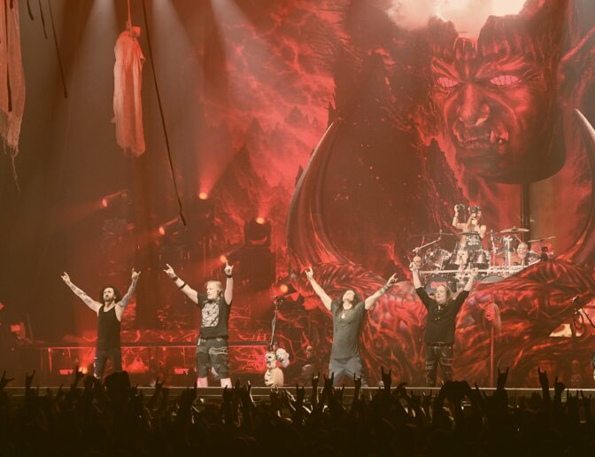 Raivokkaan metallin juhlaa – Kreator, Carcass, Exodus ja Nails Helsingissä, raportti ja kuvat