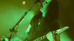 Kreator palasi Helsingin-keikan tunnelmiin videon merkeissä – ”Ilmassa oli taikaa”