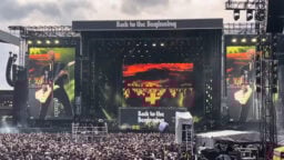 ”Ilman teitä ei olisi meitä” – Metallica jätti tunteikkaat hyvästit Ozzylle ja Black Sabbathille