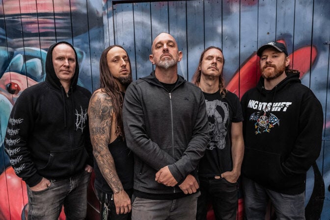 Teknisen death metalin kärkinimiin luettavalta Psycropticilta pian uusi albumi – singlellä kiemurrellaan koko rahan edestä