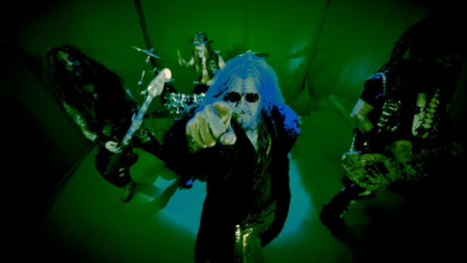 Rob Zombie jatkaa The Great Satan -videoiden sarjaa – nyt liikkuvaa kuvaa kylkeensä sai Black Rat Coffin