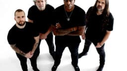 Sepultura lopettaa ja lähtee jäähyväiskiertueelle