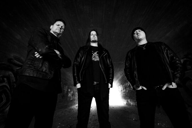Swallow the Sunin Juuso Raatikaisen sooloprojektista bändiksi kasvanut Sounds of Delusion tarjoaa taas helppoa kuunneltavaa