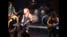 Metallica jakoi livevideon kaukaa ysäriltä, kun yleisölle tarjoiltiin vielä julkaisemattoman Load-levyn biisejä ennakkoon