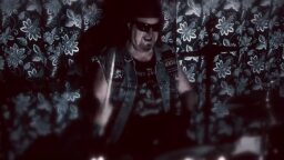 Power metal -veteraani antoi potkut pitkäaikaiselle rumpalilleen – poliittiset näkemykset johtivat keikkojen peruuntumisiin