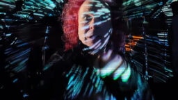 Waltari julkaisi sinkun ja hypnoottisen musiikkivideon – cover Anaal Nathrakh -miehen Kordhell-projektilta