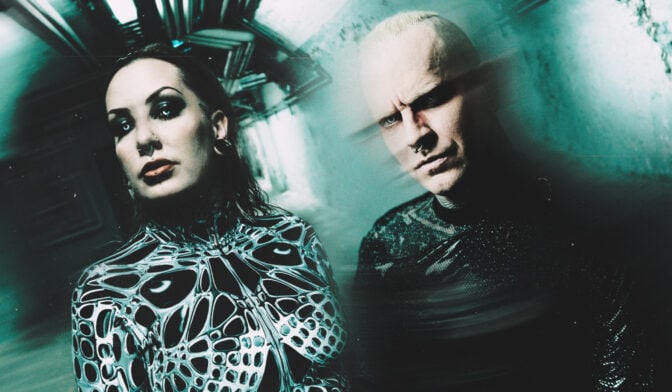 Lord of the Lostin Chris Harms mukana kotimaisen metalliryhmän aggressiivisella uudella singlellä
